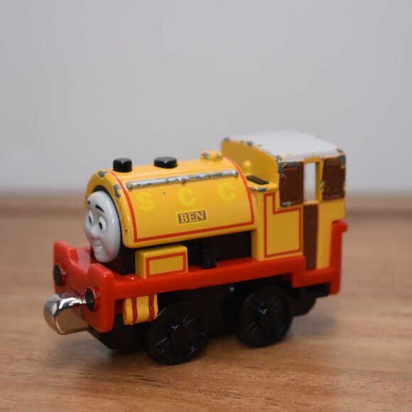 Ben SCC - Push Along Take and Play Diecast Train Thomas & Friends Magnetic 2009 - Picture 2 of 7